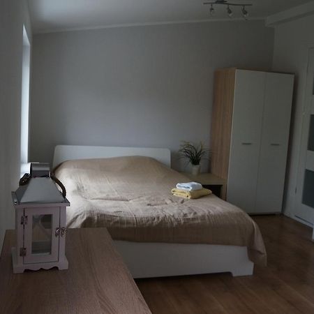 Apartamenty Z Klimatem Posen Exterior foto