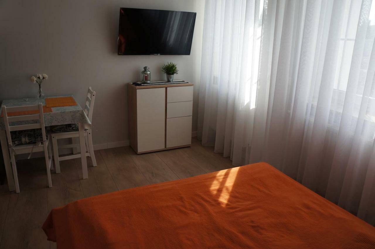Apartamenty Z Klimatem Posen Exterior foto