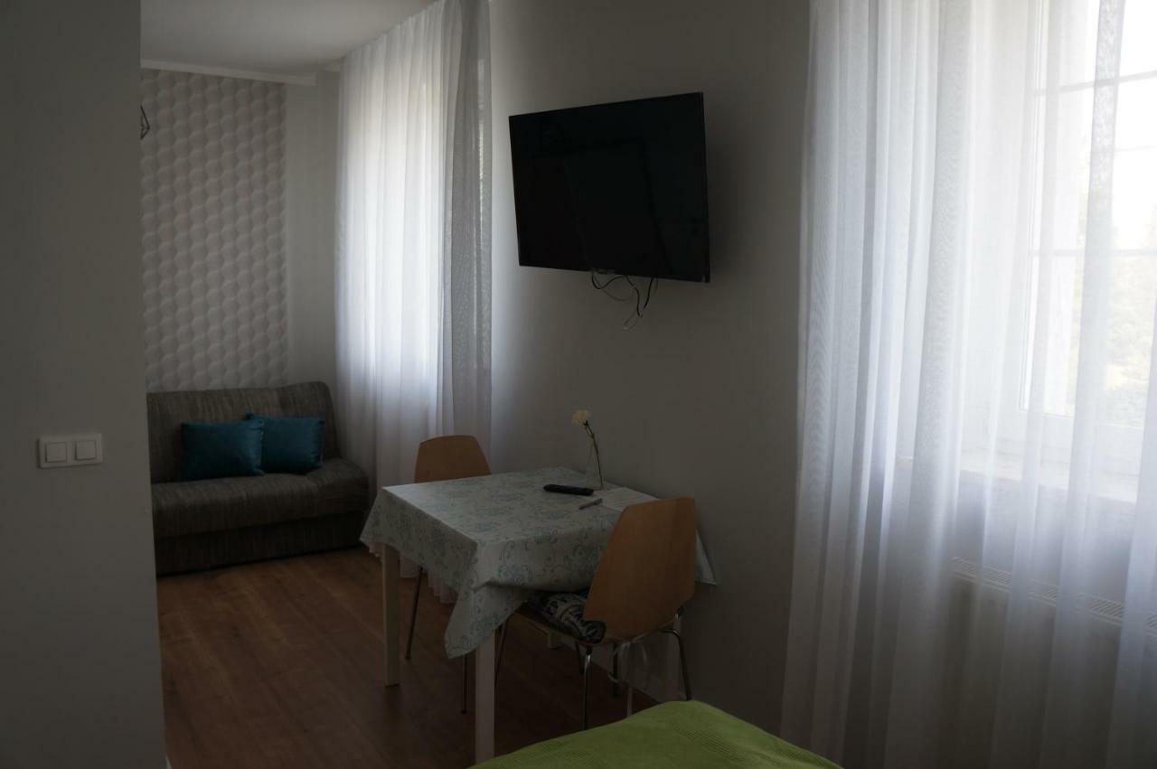 Apartamenty Z Klimatem Posen Exterior foto