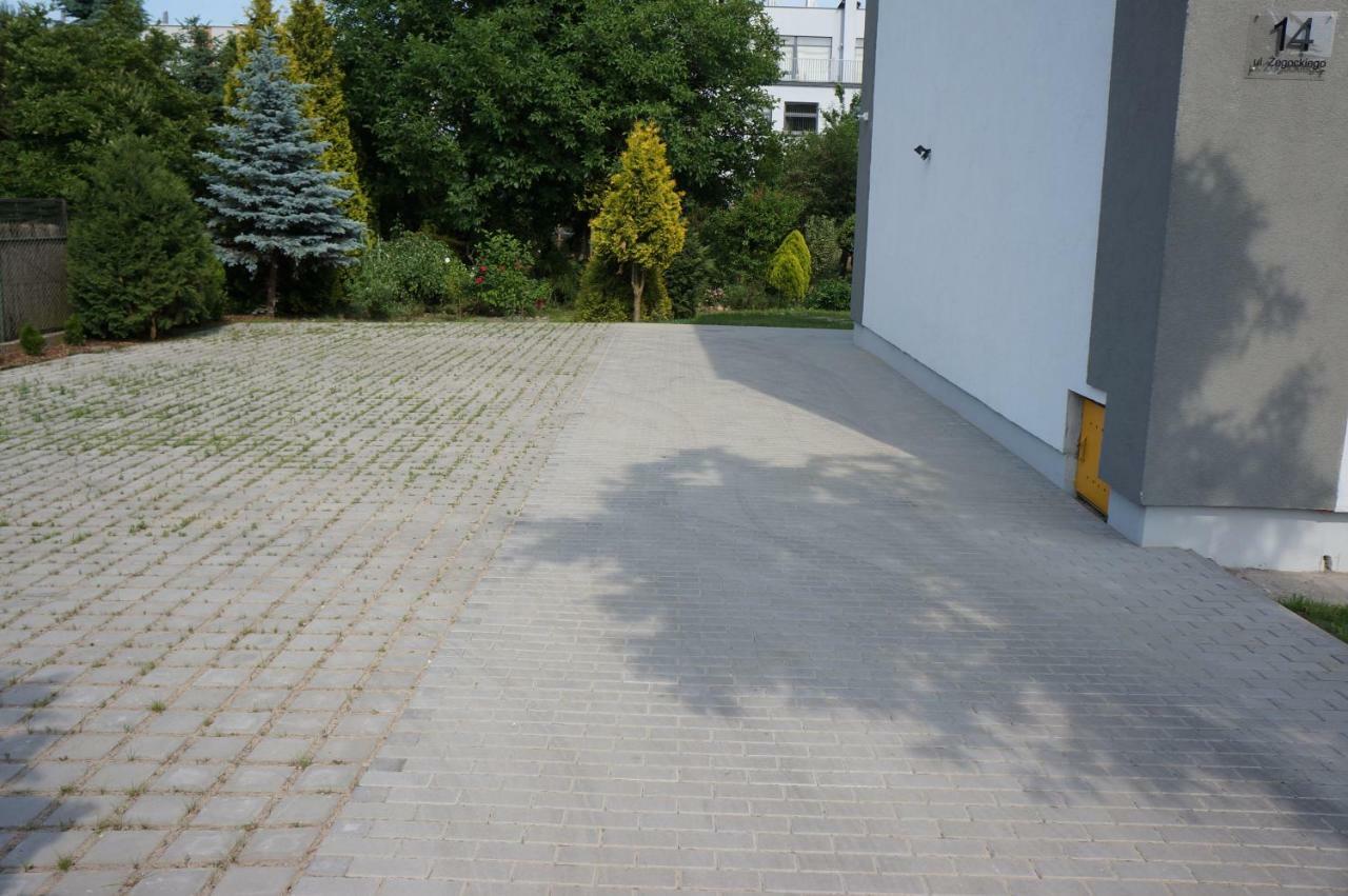Apartamenty Z Klimatem Posen Exterior foto
