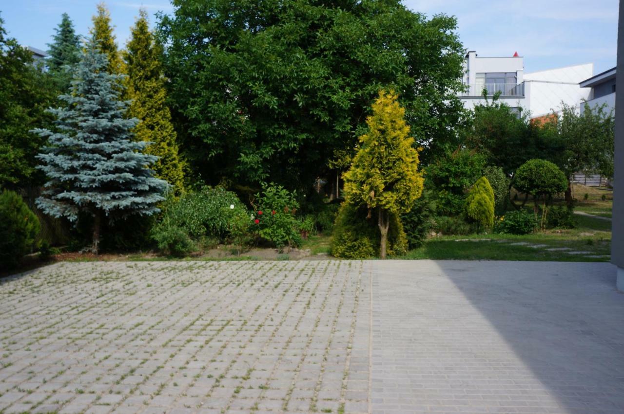 Apartamenty Z Klimatem Posen Exterior foto